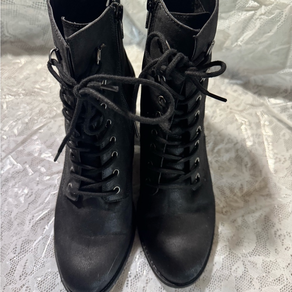 White Mountain Dark Lace-Up Moto Boots - Picture 6 of 10